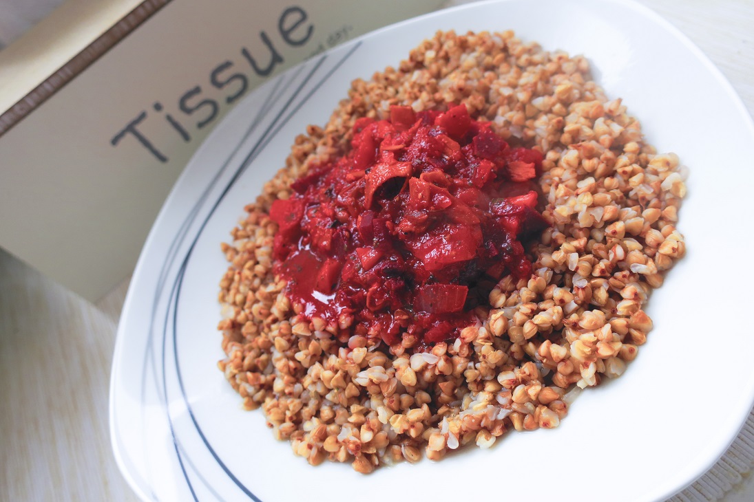 Pohanková dobrota s hlívou ústřičnou a červenou řepou - recept, postup, návod, suroviny, ingredience 