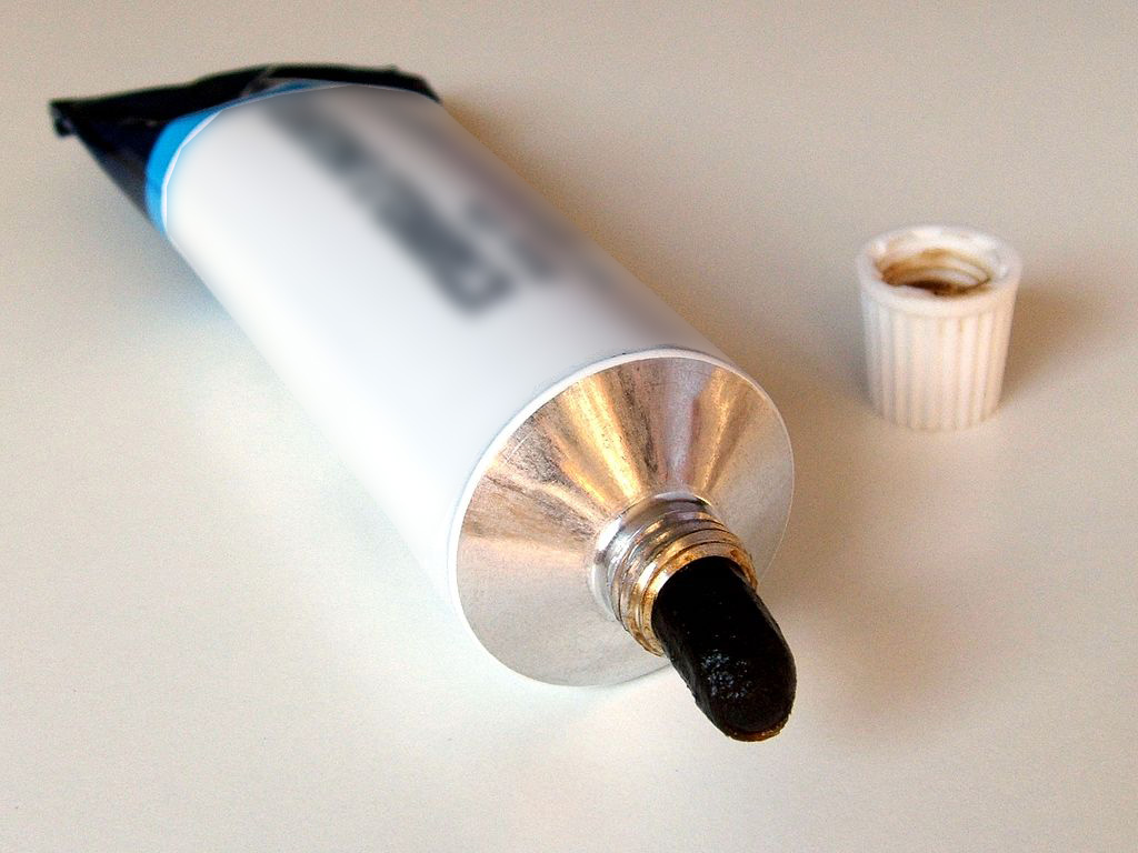 Višněvského mast, višňák, černá mast - složení, ingredience, z čeho se skládá višňák