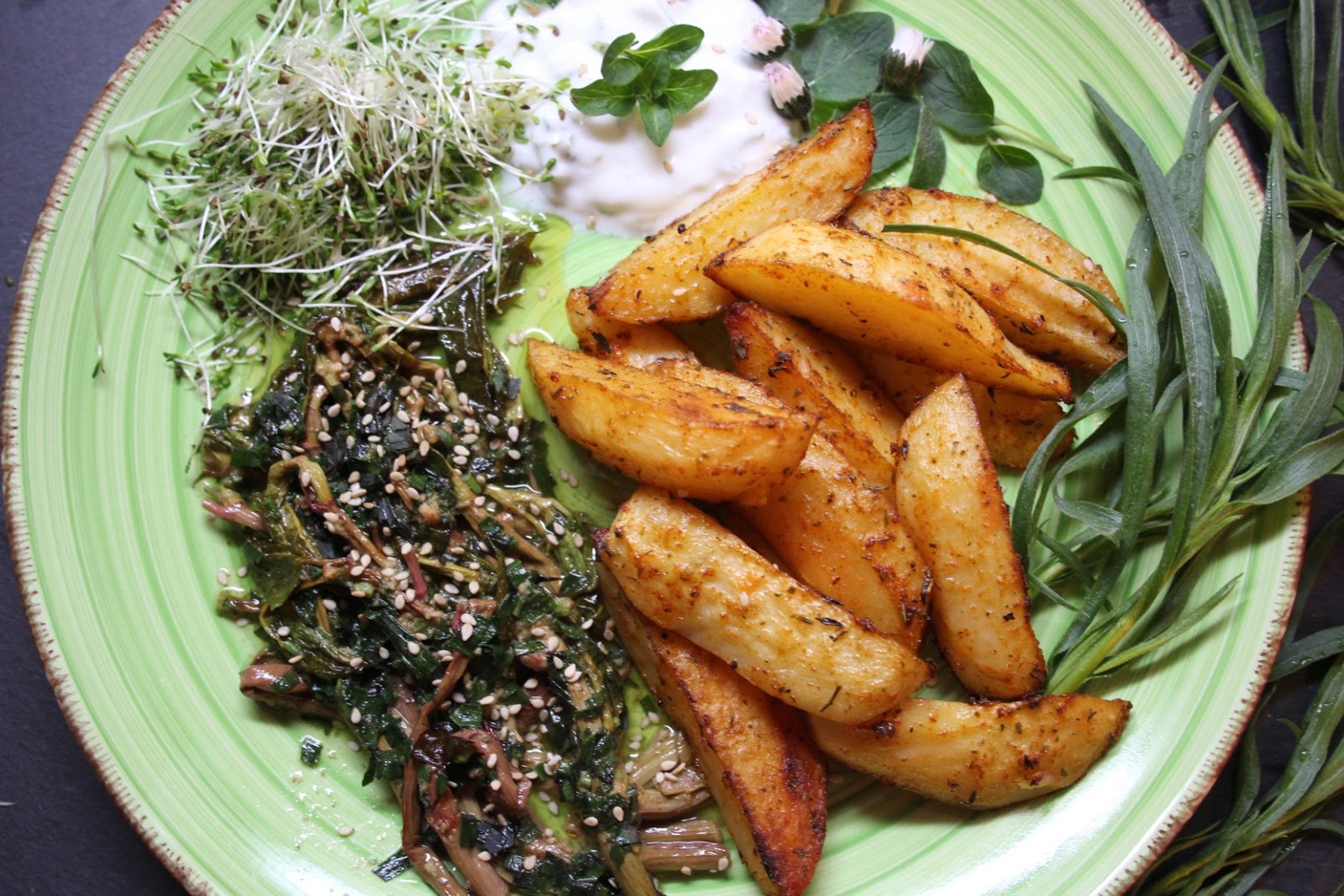 Výhonky křídlatky jako chřest po francouzsku - recept